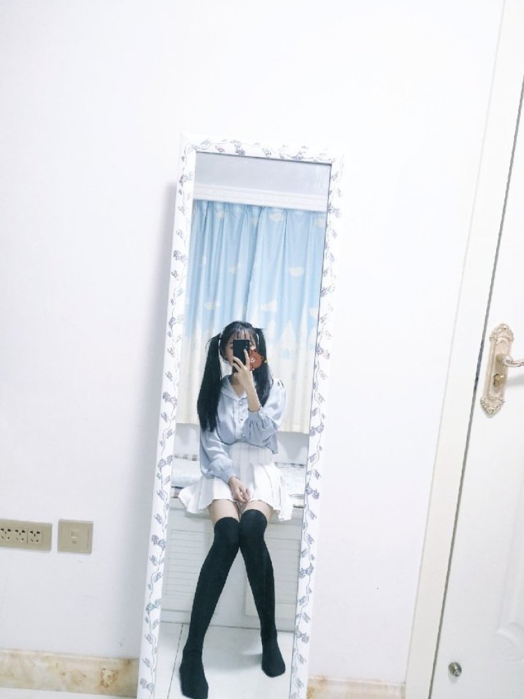 囍乐-吉林省·长春市·九台区--新人一枚,接网拍哦。穿衣风格都可以驾驭,会p会拍,做事有效率,饰品单也接哦,身高165体重95