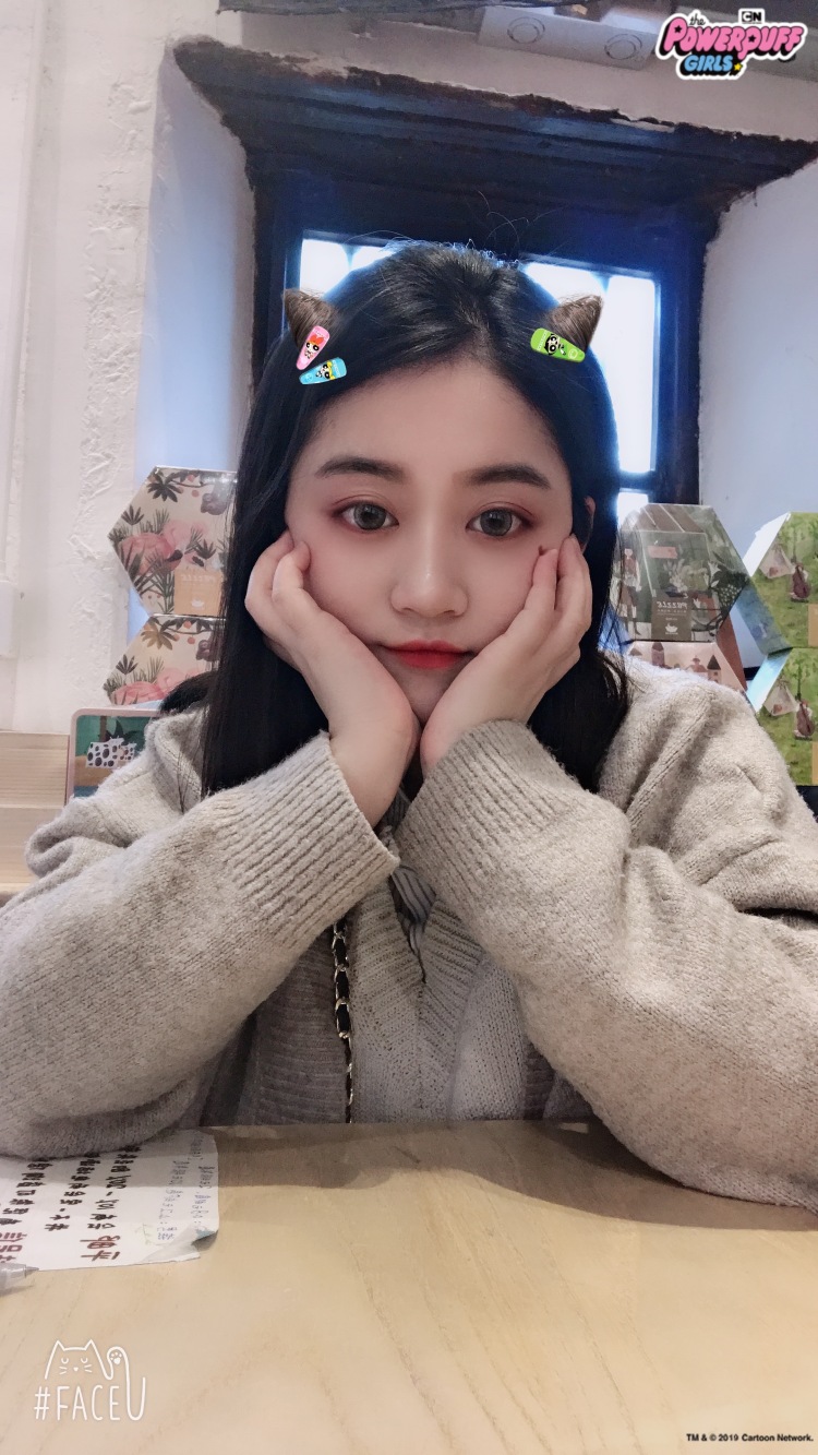 叶三岁😈-江苏省·无锡市·江阴市-抖音-时间充足，孕妈，158，120斤（孕五个月）可拍孕妈服装照片，鞋子，生活用品之类的也可拍