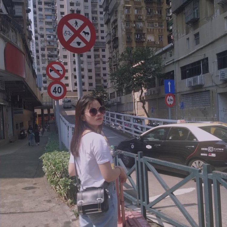 Hulda-广东省·广州市·番禺区-抖音,朋友圈,***-新人素人一枚,无粉丝,娃娃脸,喜欢拍好看的照片,就缺衣服了,风格你觉得ok那就ok