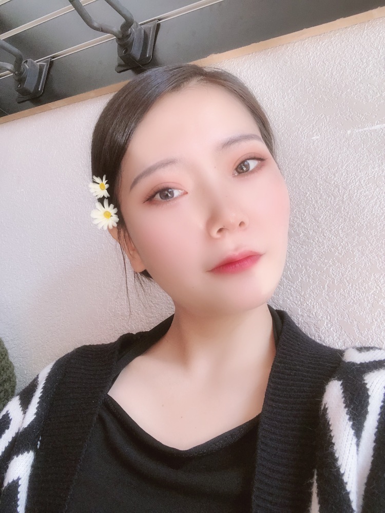 一生热爱-安徽省·合肥市·蜀山区-抖音 快手 微博 …-擅长拍照，会p图，身高160.能驾驭各种风格，有充足的时间。