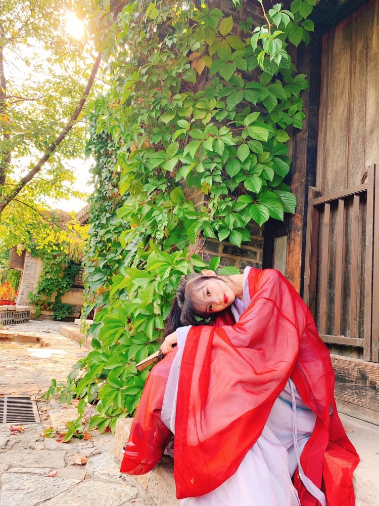 -Annie Liang-北京市·北京市·朝阳区-抖音，***，知乎-想做模特有意向可以联系我