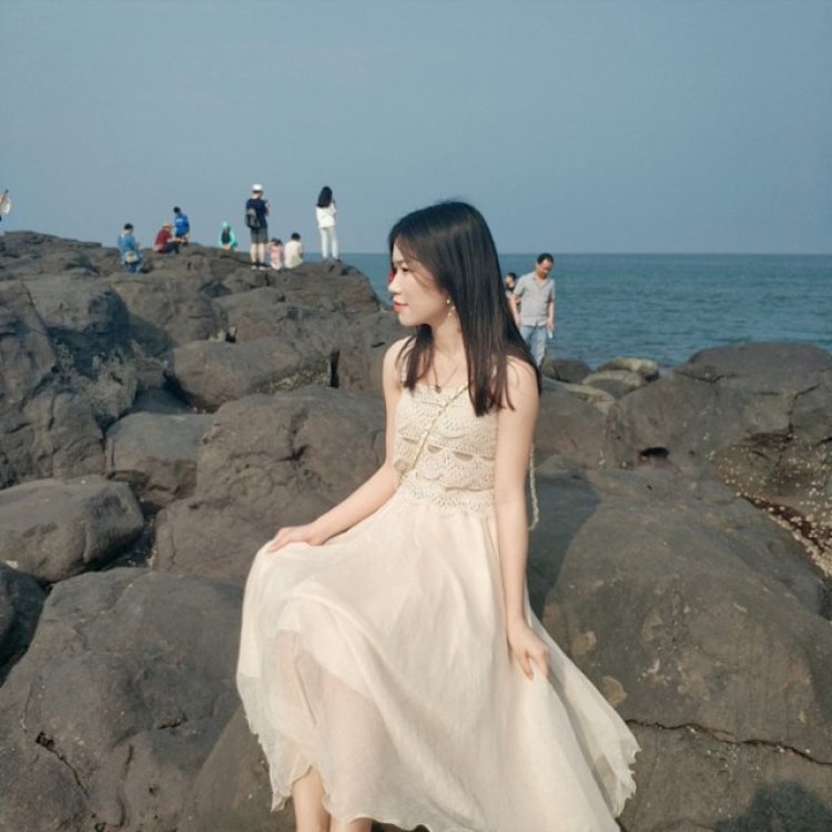 丶LUNA-广东省·湛江市·赤坎区-抖音-有做过服装店封面兼职，拍过衣服。有寄拍资源吗？有淘宝评论买家秀那种吗？