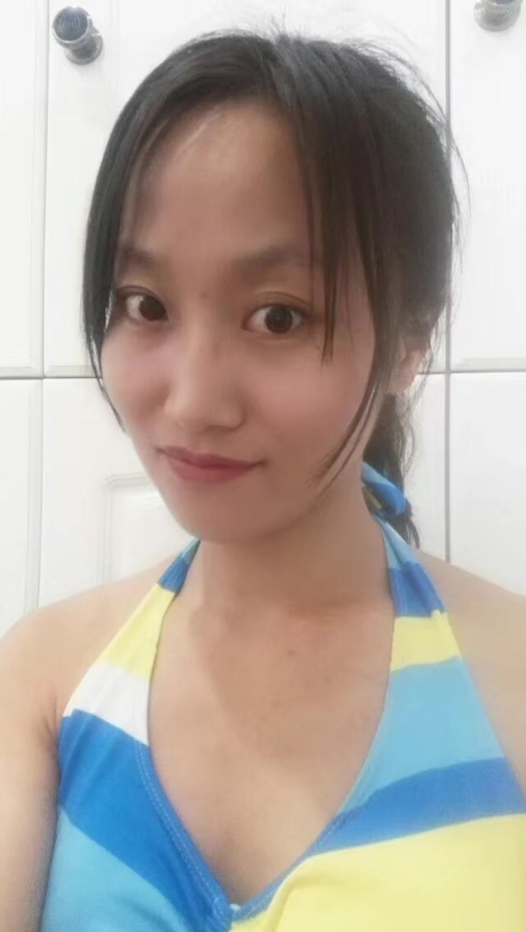 😘格格-上海市·上海市·浦东新区-抖音号8884574-抖音粉丝1万多,点赞量109万,可甜可盐,可拍照表演唱歌讲课广告