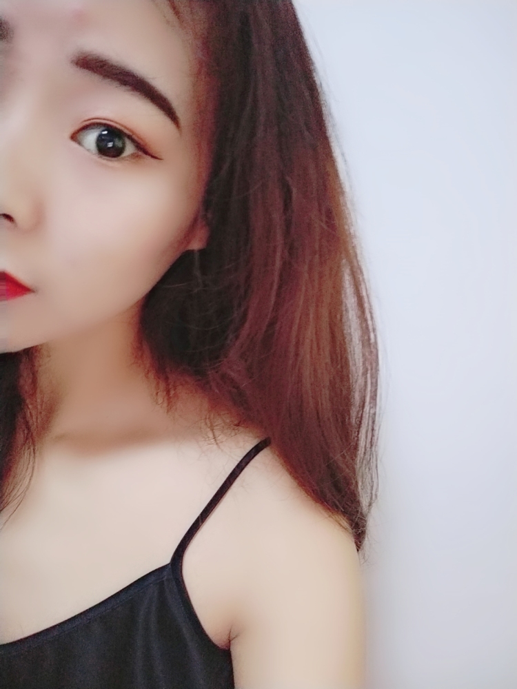 -河北省·保定市·定兴县-抖音-爱拍照,会修图,买家秀找我,服装,饰品鞋帽包包秀都可以接,会各种搭配,快来找我接单吧