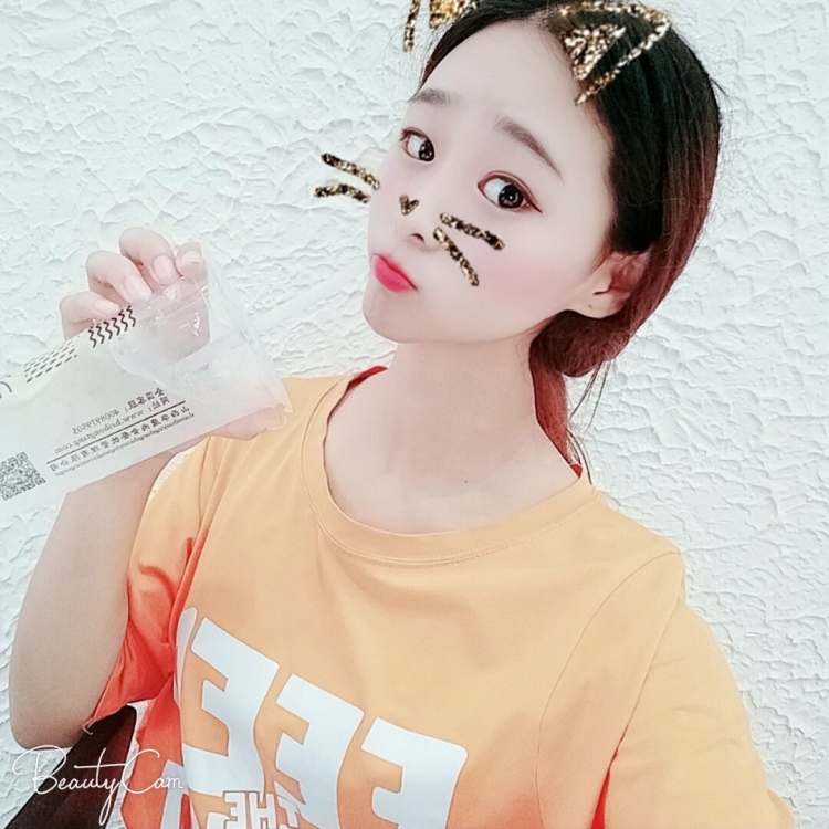-河北省·保定市·定兴县-抖音-爱拍照，会修图，买家秀找我，服装，饰品鞋帽包包秀都可以接，会各种搭配，快来找我接单吧