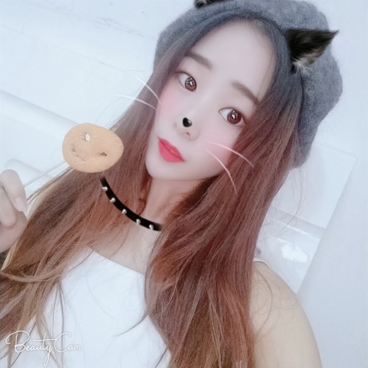 -河北省·保定市·定兴县-抖音-爱拍照,会修图,买家秀找我,服装,饰品鞋帽包包秀都可以接,会各种搭配,快来找我接单吧
