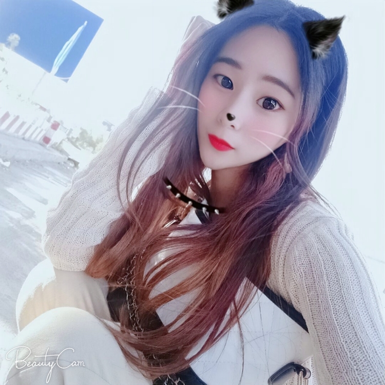 -河北省·保定市·定兴县-抖音-爱拍照,会修图,买家秀找我,服装,饰品鞋帽包包秀都可以接,会各种搭配,快来找我接单吧