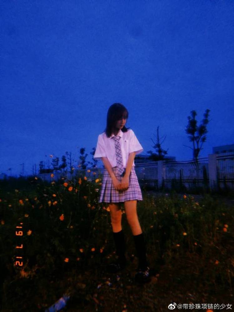 自洽-湖北省·黄冈市·黄州区-微博-接寄拍>3<
风格多样~