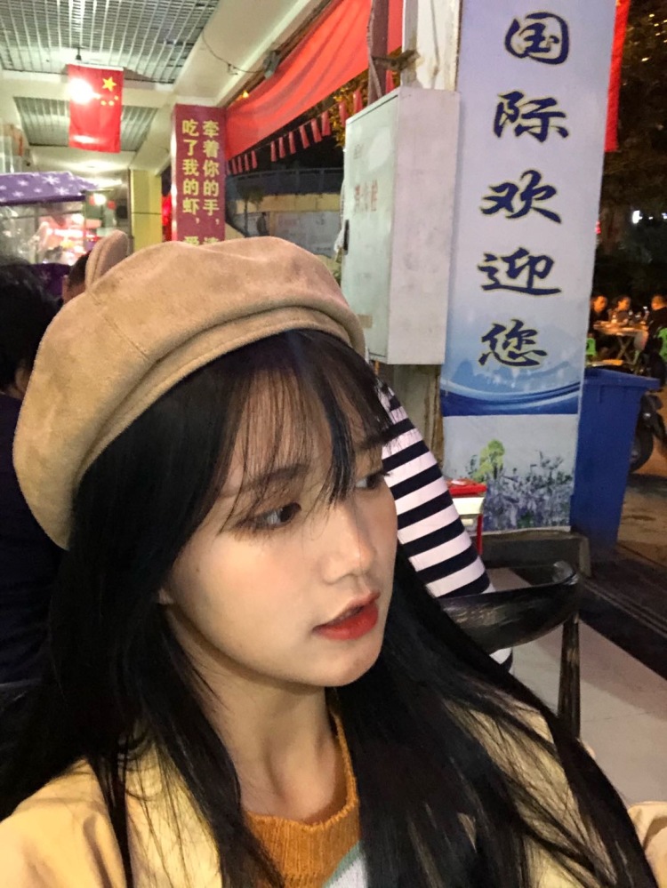 灵雪-重庆市·重庆市·永川区-快手，抖音-接推广，网拍，寄拍