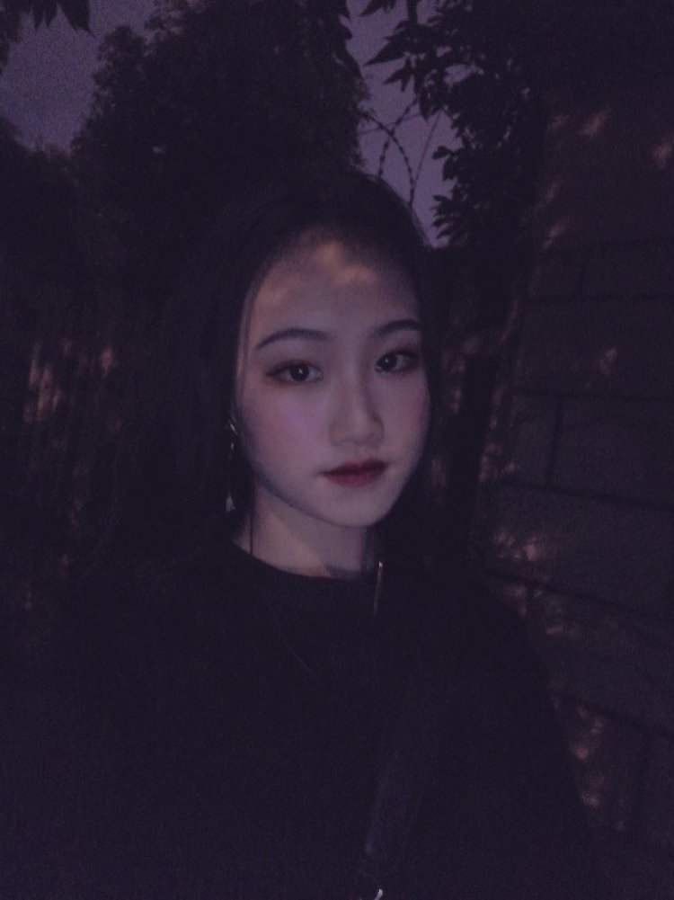 迷-四川省·成都市·温江区-朋友圈,抖音-一名在校大学生,热爱拍照,风格变换多样,会p图
接网拍,寄拍