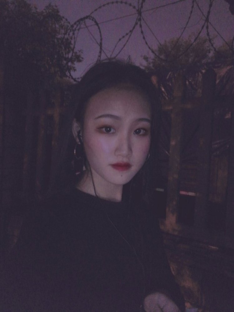 迷-四川省·成都市·温江区-朋友圈,抖音-一名在校大学生,热爱拍照,风格变换多样,会p图
接网拍,寄拍
