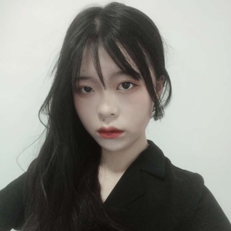 _不思议-江西省·九江市·都昌县--会拍照会p图，寄拍可送拍，
擅长小清新风学院风，成熟风也可
对镜，自拍，外景拍都可
