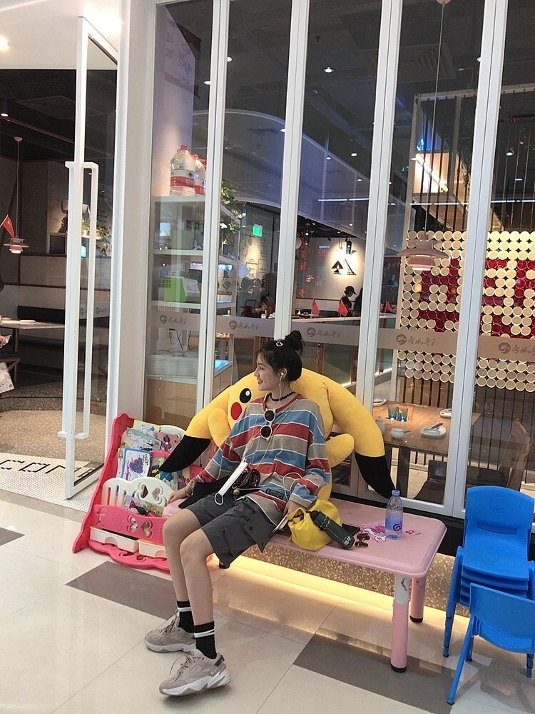 🍀-广东省·汕头市·潮阳区-抖音-会拍照 可以接寄拍 服装包包首饰,保守主义者 蟹蟹,你我合作指日可待