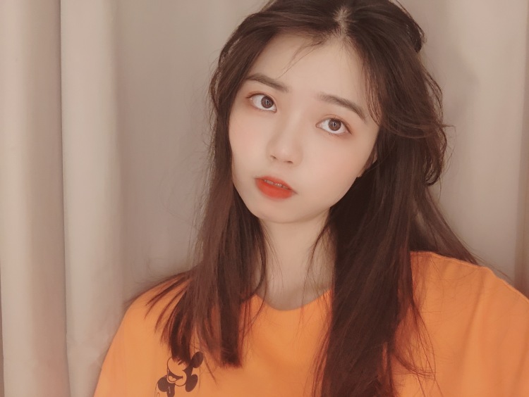 jy💕-广东省·深圳市·南山区--这是一直日常出游逛街照 擅长拍照修图 有意随时联系