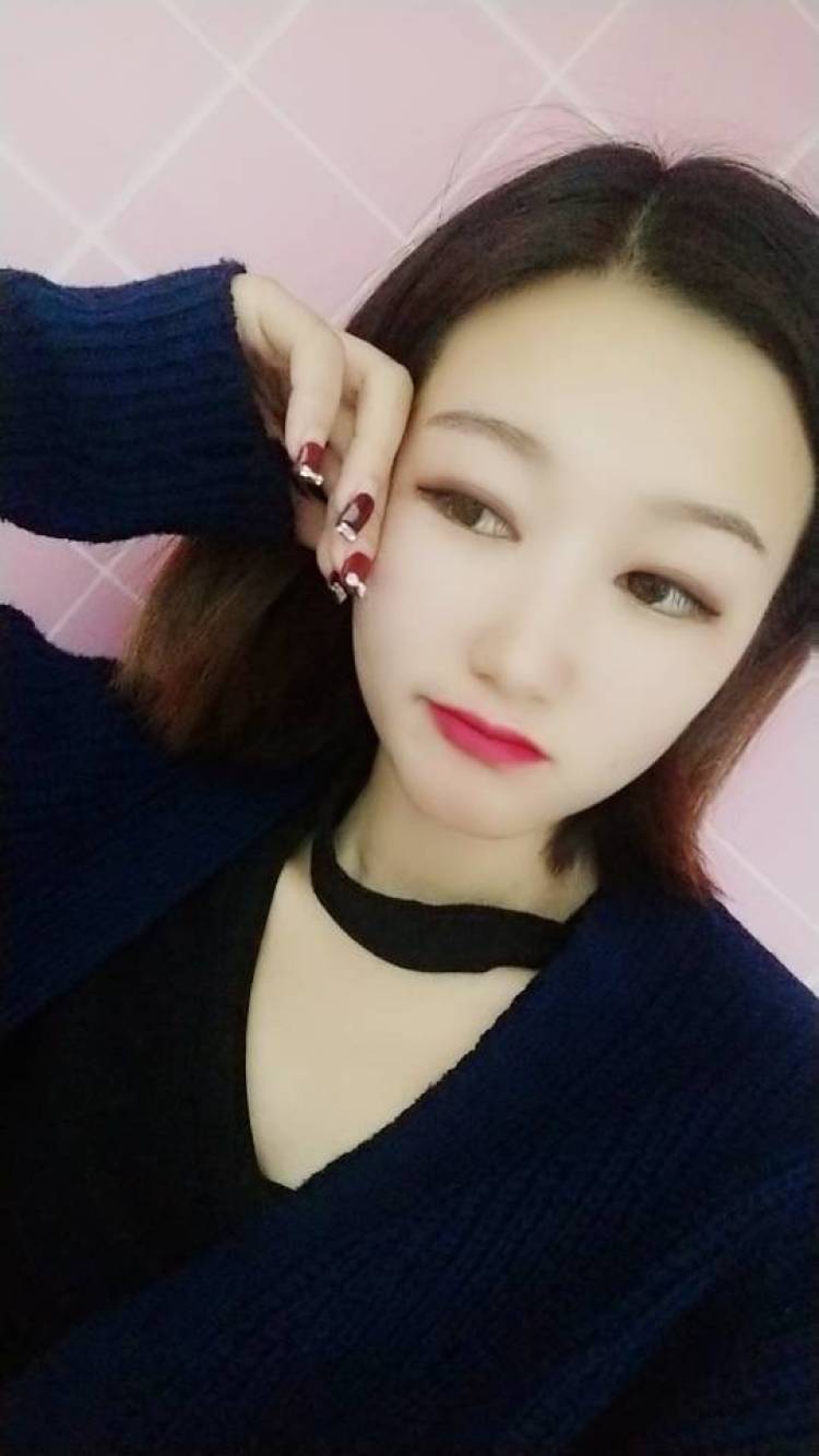 柳杨-辽宁省·朝阳市·双塔区-抖音微博-身高165体重51_网拍,买家秀,能驾驭各种风格,健身狂热爱好者,喜欢拍照,修图可直接邮寄