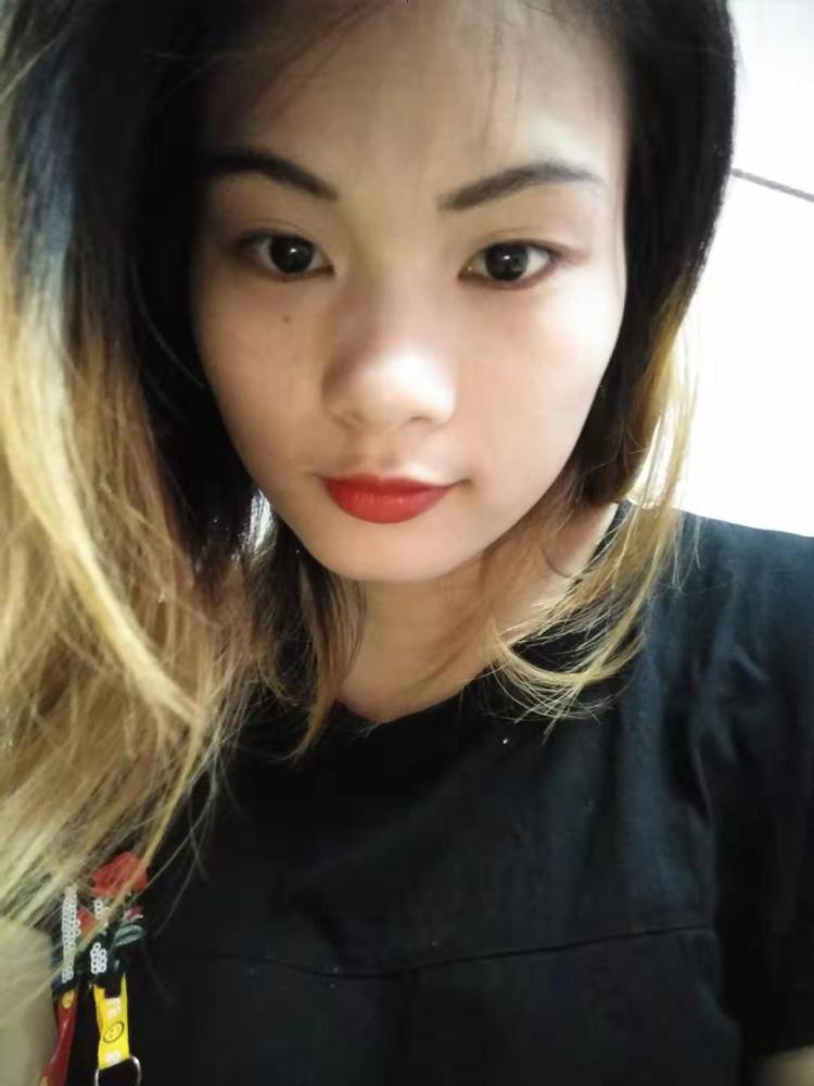 可乐泡面-广东省·广州市·天河区--可接寄拍,送拍,各种风格都可以,会修图,可长期合作。