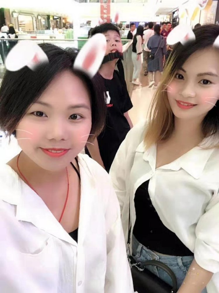 可乐泡面-广东省·广州市·天河区--可接寄拍,送拍,各种风格都可以,会修图,可长期合作。