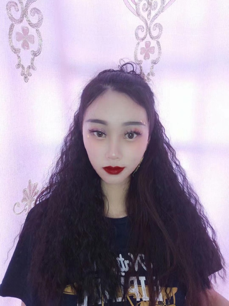李肉肉💋-内蒙古自治区·鄂尔多斯市·东胜区-朋友圈-会化妆会P图 正在做美妆方面
身高168 体重115 S型身材
性格好 有耐心
期待一份长期合作的工作
