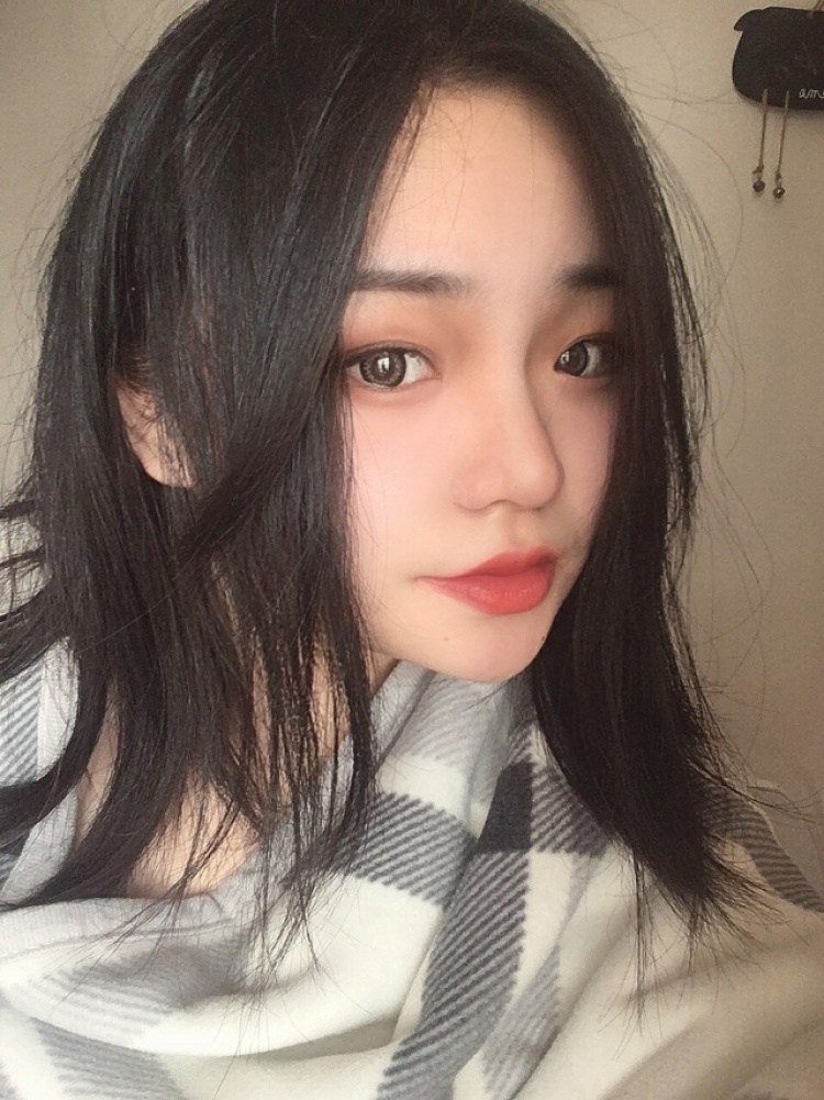 R-山东省·济南市·历下区--换风格了 近期想接美瞳和口红