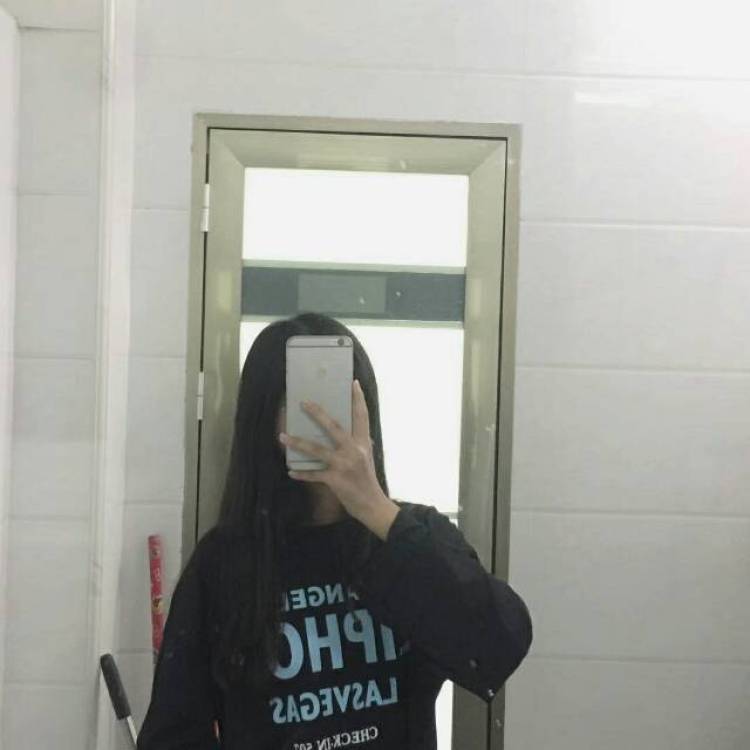 悸动.-广东省·揭阳市·榕城区-快手-接寄拍,会化妆会p图,穿搭
