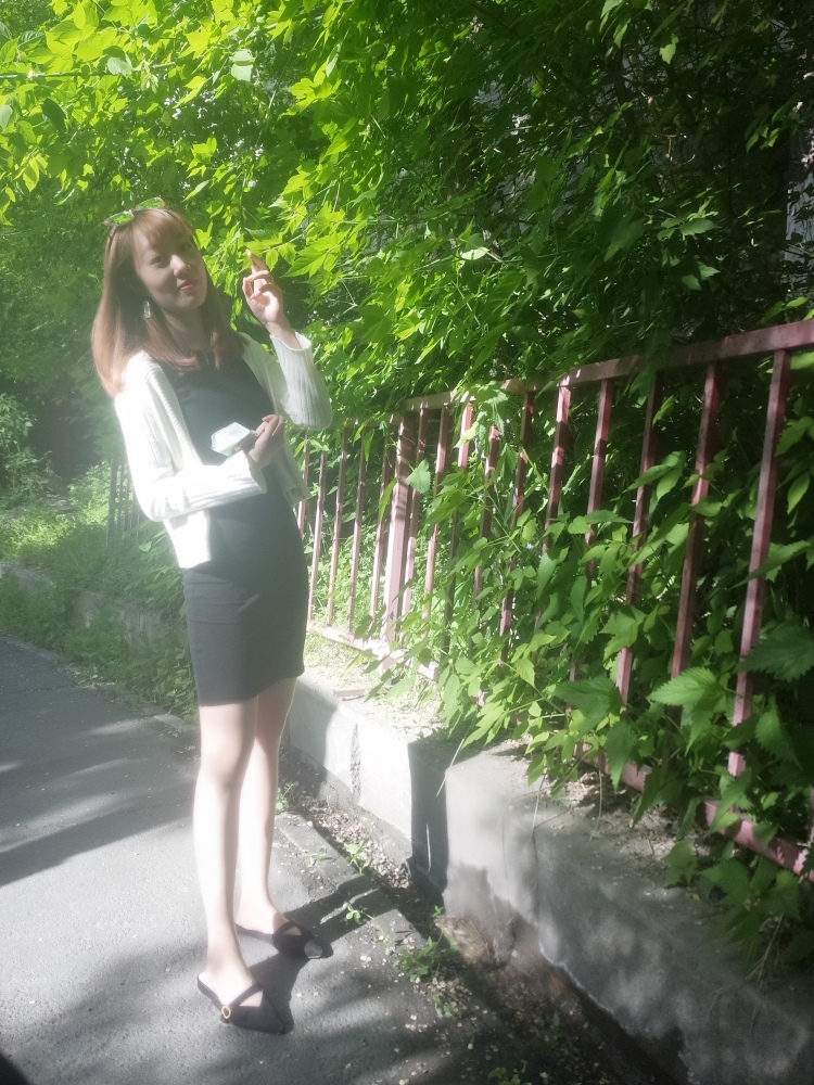 ヾWANG-新疆维吾尔自治区·乌鲁木齐市·沙依巴克区-抖音,微博,快手-173/52 想找个网拍兼职长期合作