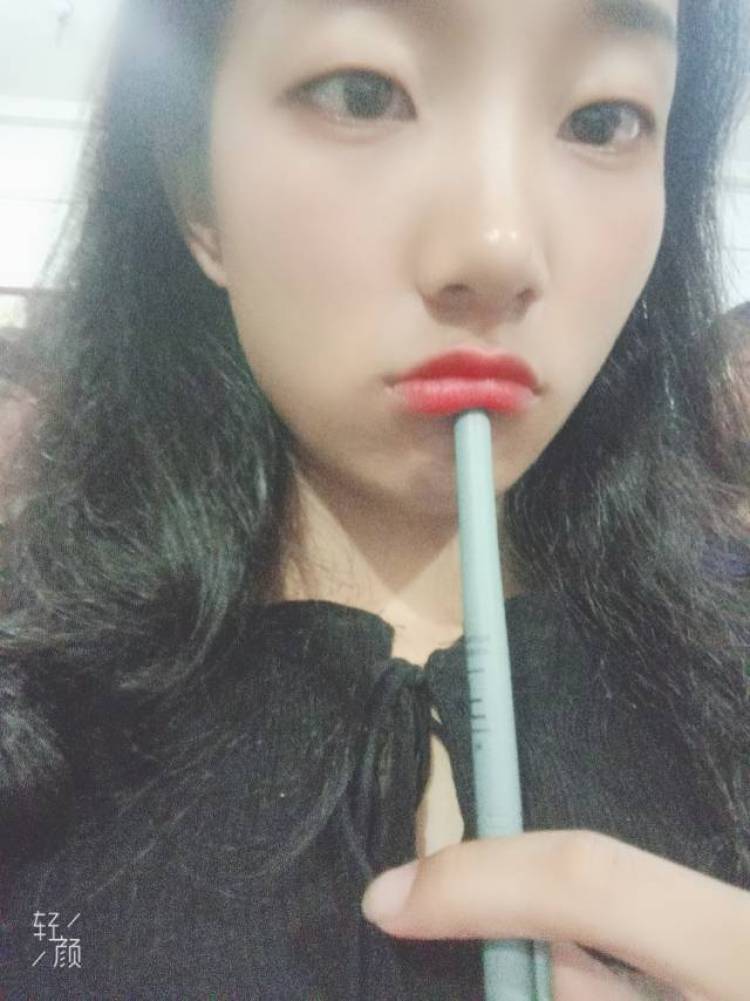 Fanny🌊-河北省·石家庄市·桥西区--会p图会照相会搭配衣服