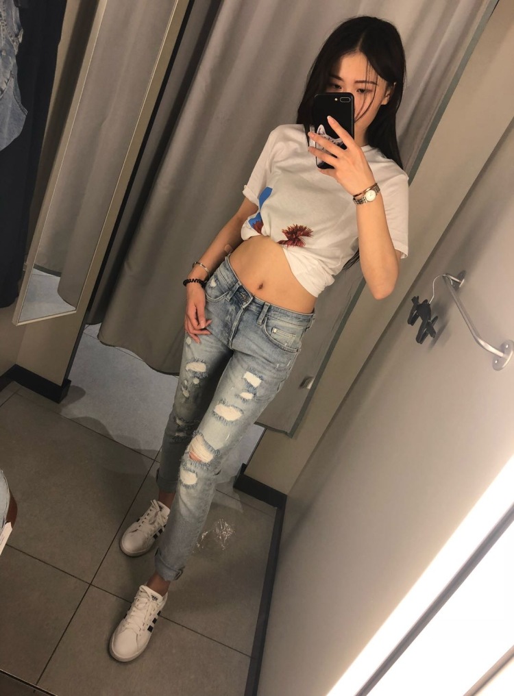 小阿臻💫-江苏省·徐州市·泉山区--可网拍 寄拍 服装 饰品