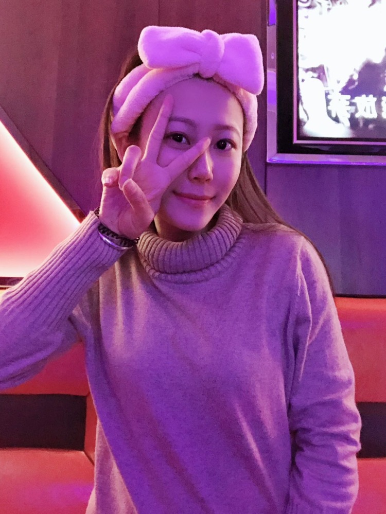 小阿臻💫-江苏省·徐州市·泉山区--可网拍 寄拍 服装 饰品