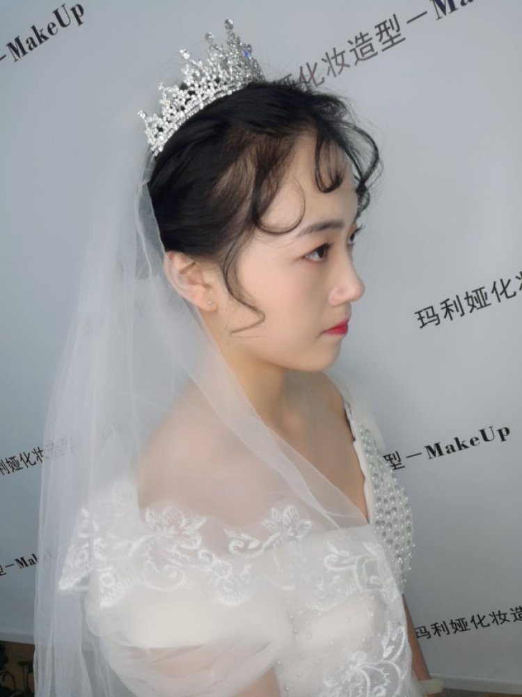 F.-山东省·济南市·历下区-朋友圈-网络寄拍，服饰包包美瞳耳钉均可