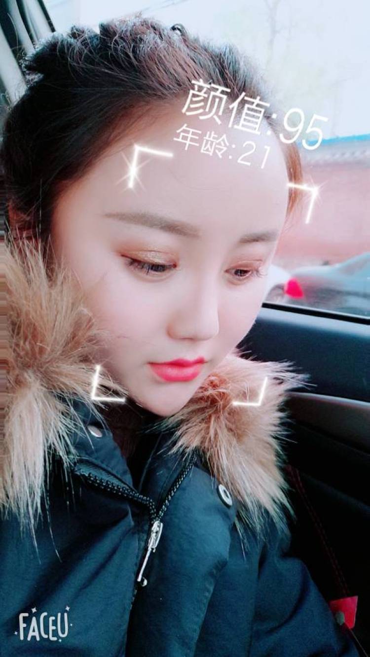 琦琦-北京市·北京市·昌平区-抖音-爱拍照,唱歌跳舞都会一些,喜欢做网拍