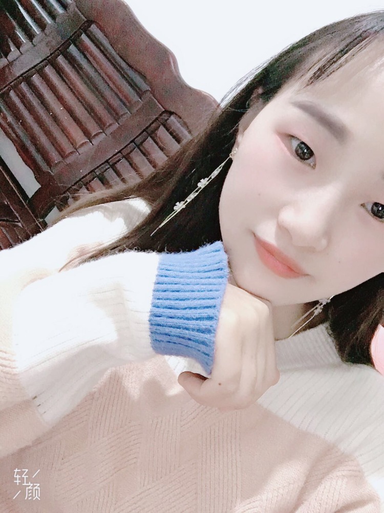じFF･ิϖ･ิve  锦宝儿ツ-贵州省·贵阳市·云岩区-抖音-第一次了解这个平台，感觉还不错，我喜欢拍照，希望可以给我个机会。