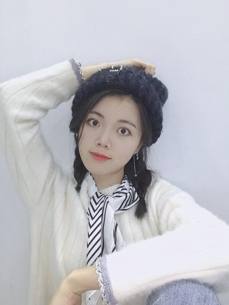 摸依凹-贵州省·铜仁市·玉屏侗族自治县-微博 *** 抖音 -本人身高165体重47Kg，爱好摄影，拍照，拍小视频，空闲时间较多，希望能有一份网拍兼职工作，有意向的可联系我