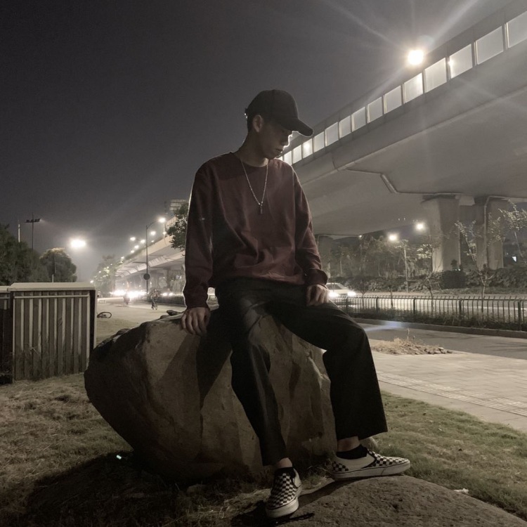 ᴀᴋᴀ ɢᴢɪɴ-浙江省·杭州市·江干区-快手-常驻快手 希望做网拍
请合作的老板d我
