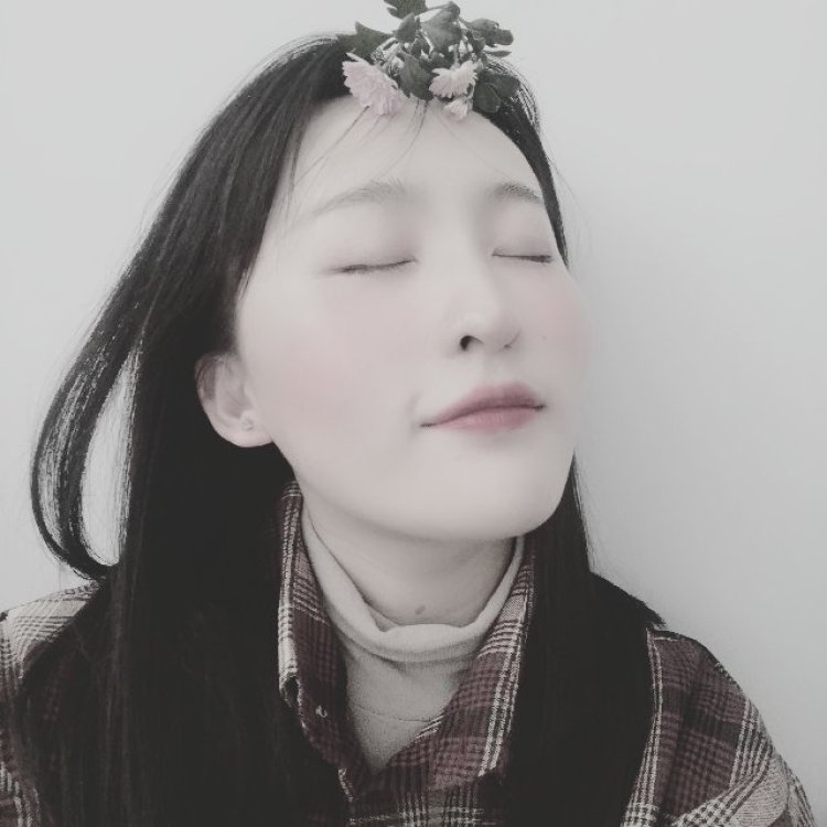 天天-内蒙古自治区·呼伦贝尔市·阿荣旗-朋友圈 抖音-网拍 寄拍 买家秀 评论都可以 服装 零食 美瞳 鞋子包子都👌 只要你觉得我合适的,我来者不拒哦