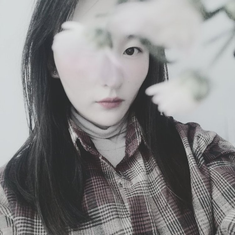 天天-内蒙古自治区·呼伦贝尔市·阿荣旗-朋友圈 抖音-网拍 寄拍 买家秀 评论都可以 服装 零食 美瞳 鞋子包子都👌 只要你觉得我合适的,我来者不拒哦