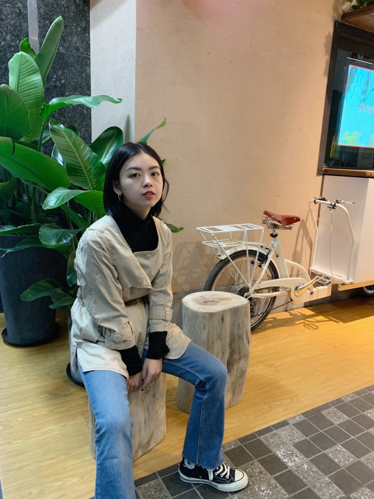 潘小潘-上海市·上海市·长宁区-微博 抖音 ***-会拍美美的照片和视频 详情页 主图视频都🉑️衣服、配饰、鞋子、包包都可以接单