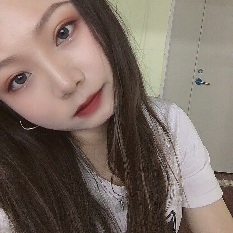 LL-广东省·佛山市·南海区-朋友圈-擅长拍照修图 平面设计专业出身会电脑ps 懂展示产品卖点 文案排版设计 接详情页 高质量出图