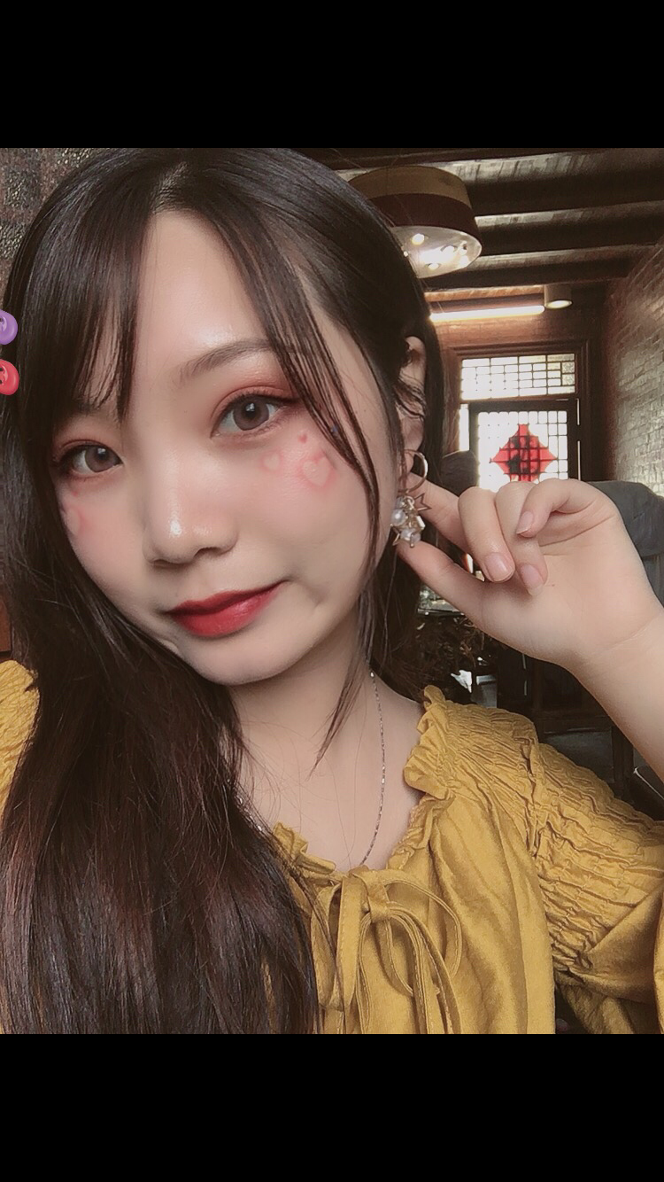 LL-广东省·佛山市·南海区-朋友圈-擅长拍照修图 平面设计专业出身会电脑ps 懂展示产品卖点 文案排版设计 接详情页 高质量出图