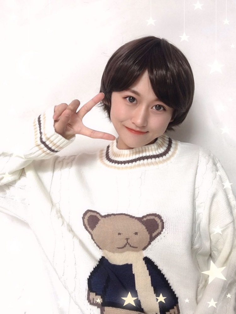 蕊-河南省·开封市·龙亭区-美图秀秀-拍照好看，男装女装都可以，我的买家秀都是被店家推荐的，社交平台也会很多人问身上的衣服，