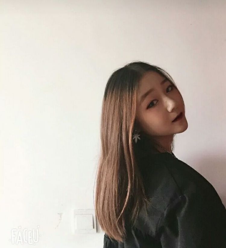 .-江西省·上饶市·弋阳县-快手-接寄拍 网拍 买家秀 模特约拍 其余的都可以,价格可以商议