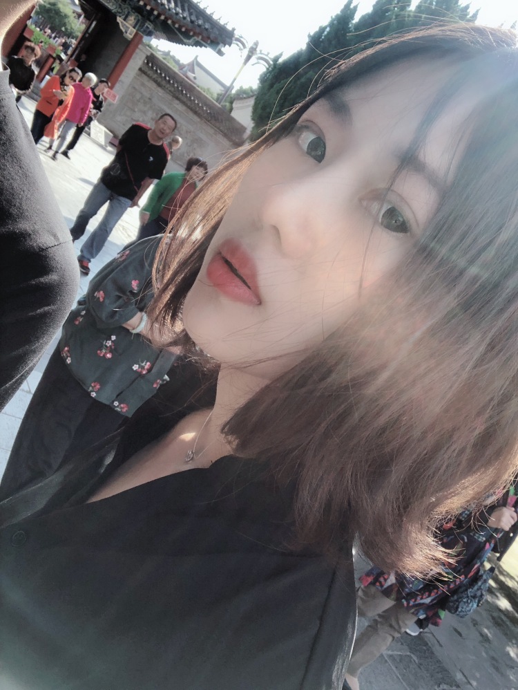 卡蒂娅的安纳塔-北京市·北京市·海淀区--会拍照,简单的修图,接网拍呀