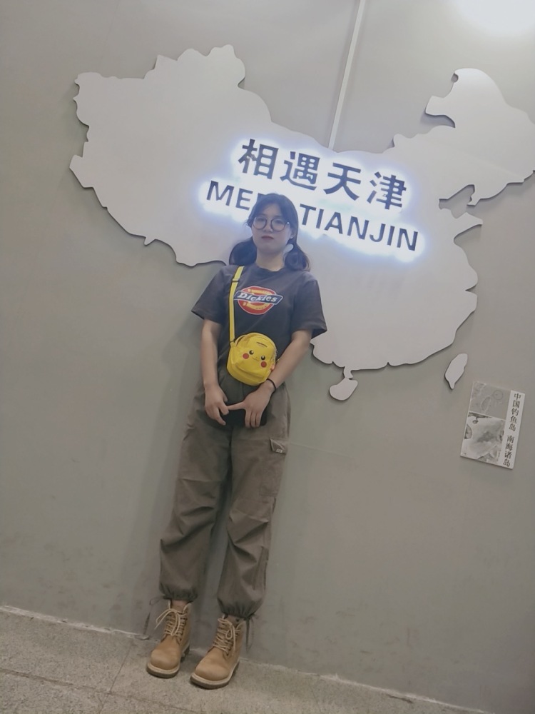 7-天津市·天津市·东丽区-微博1200-学生党一枚,业余时间充足,会拍照,努力完善P图学习中,欢迎各位大佬来砸单