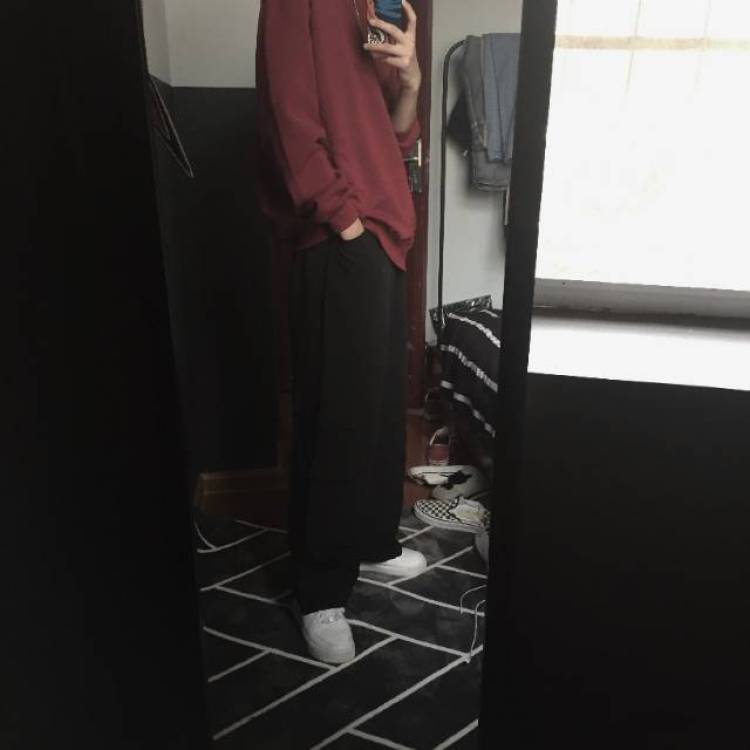 River-湖南省·岳阳市·岳阳楼区-快手-接寄拍 个人喜欢拍照 快手粉丝一千+小号一百+