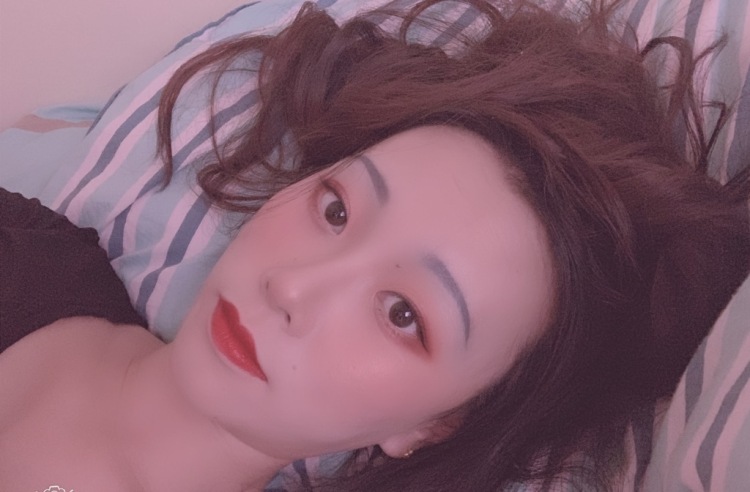 李肉肉💋-内蒙古自治区·鄂尔多斯市·东胜区-朋友圈-接寄拍,买家秀,拍买家秀视频都可以