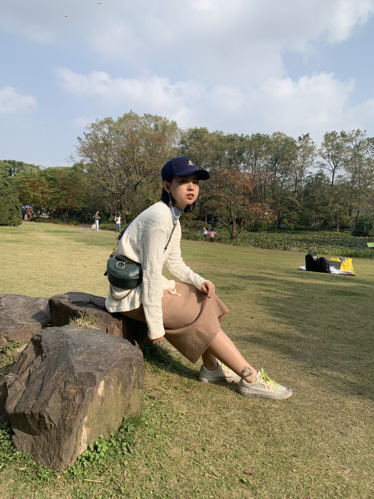 潘小潘-上海市·上海市·长宁区-微博 抖音 ***-网拍反馈 首图视频 详情图