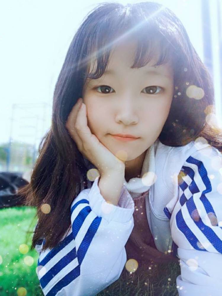 出-江苏省·徐州市·丰县-抖音,微博-99年,女,160cm,88斤,买家秀都接,譬如饰品,💄, 包包,鞋子诸如此类,会修图P图