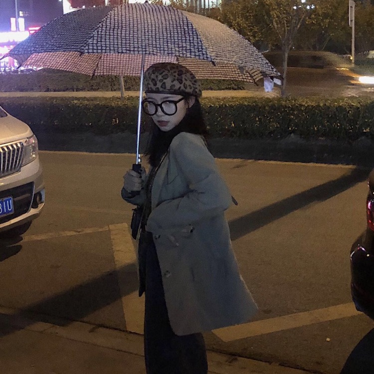 w-浙江省·金华市·义乌市-快手 抖音 *** -喜欢拍照，比较喜欢ins风  暗黑风格 酷一点都🉑️