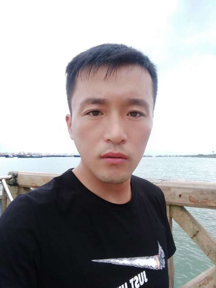 随它吧-山西省·晋中市·介休市--帅气时尚,稳重,适合拍照和视频