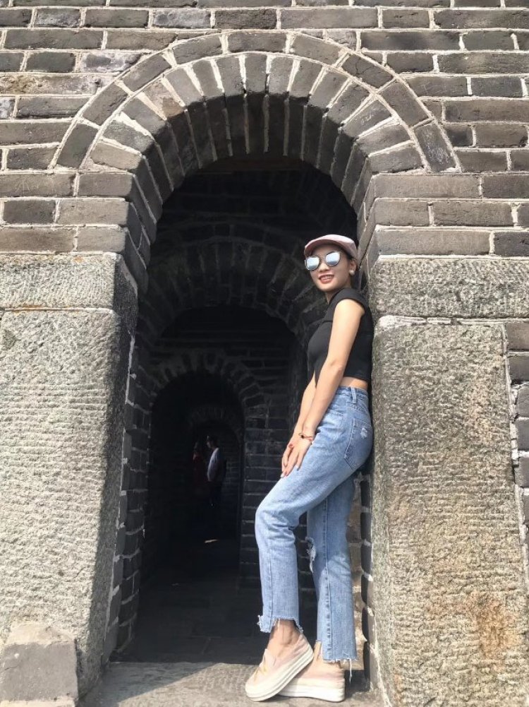 美蕉-广西壮族自治区·钦州市·钦北区-抖音,微视,微博,小-长城上的女汉子,饰品和高端衣服的拍摄