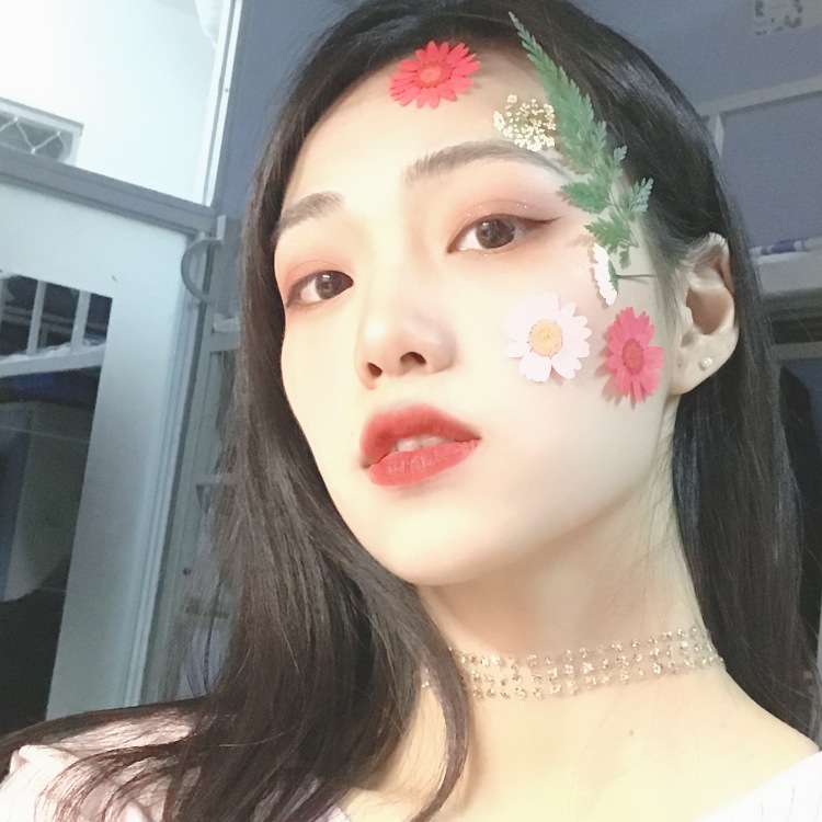 月亮-山东省·潍坊市·青州市-抖音,微博,知乎等-喜歡拍照,想做模特,想变得职业